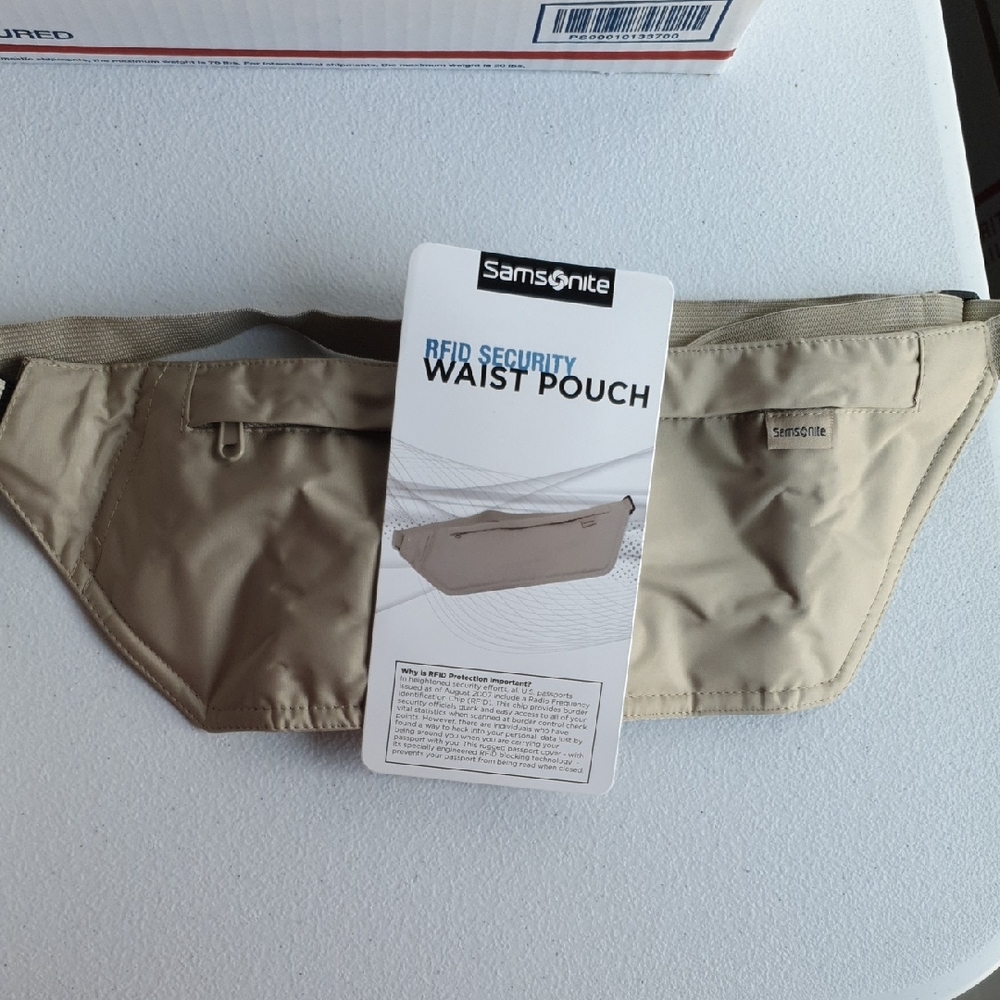 Samsonite Beige Waist Pouch